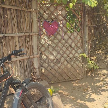 Hearthspace Hampi - Small Home, A Low-Impact Backpackers Hostel Εξωτερικό φωτογραφία